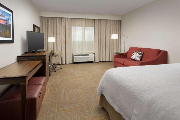 hampton inn and suites phoenix tempe