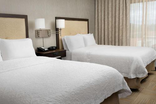 hampton inn and suites phoenix tempe