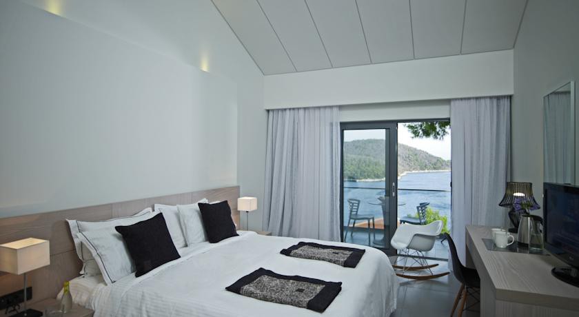 skopelos
