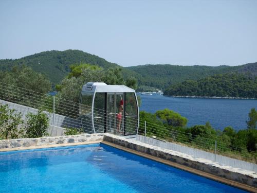 skopelos