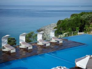 Adrina Resort & Spa,Panormos>>Neo Klima,5 star