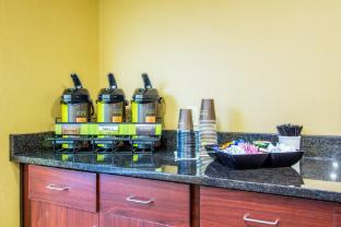 cobblestone inn and suites corry