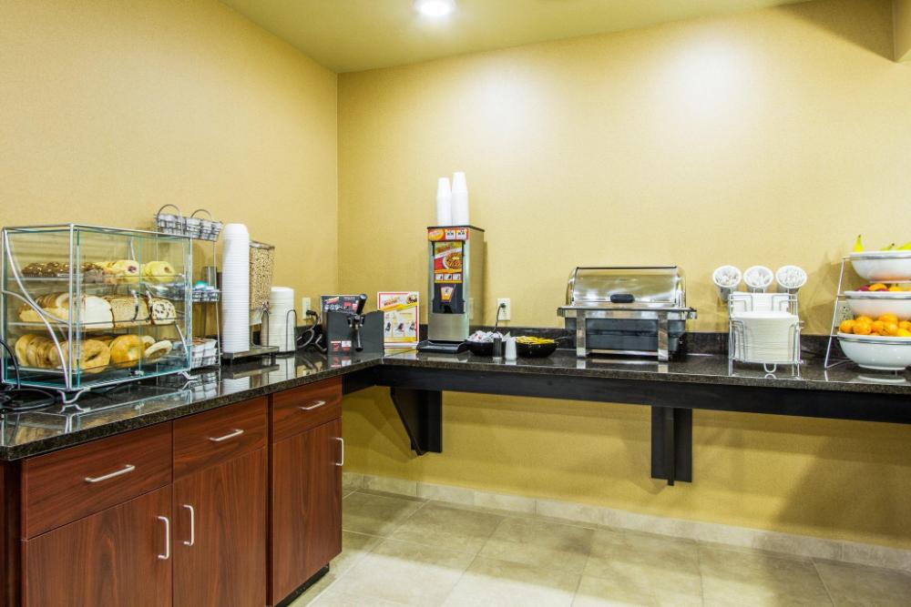 cobblestone inn and suites corry