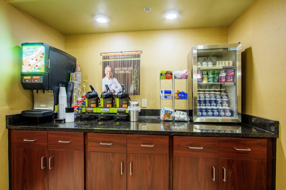 cobblestone inn and suites corry