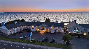 Baymont By Wyndham St. Ignace Lakefront,Saint Ignace>>Bois Blanc Island,3 star
