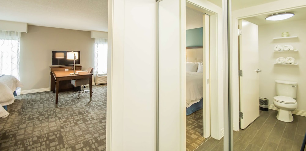hampton inn and suites orlando at seaworld