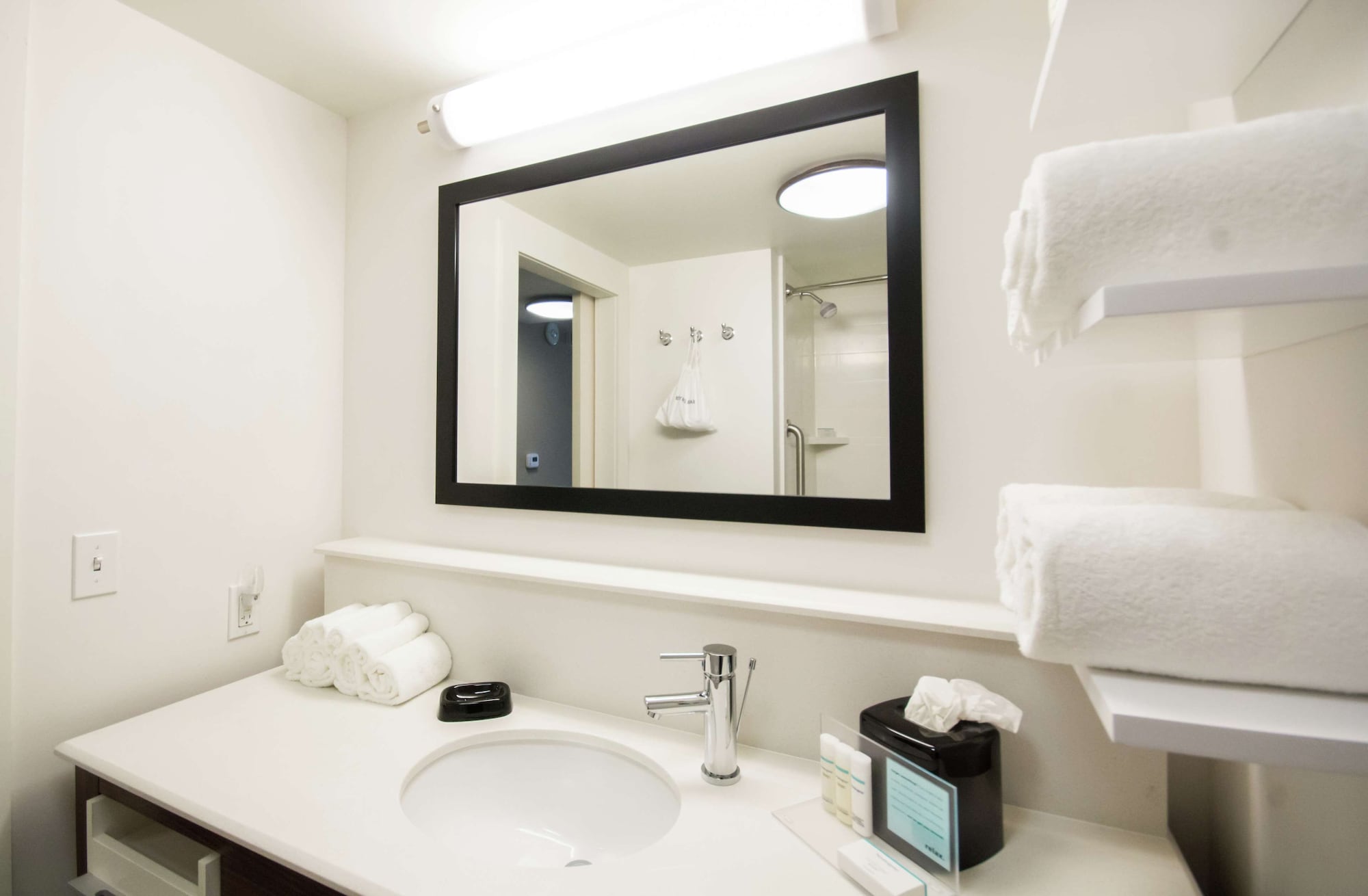 hampton inn and suites orlando at seaworld