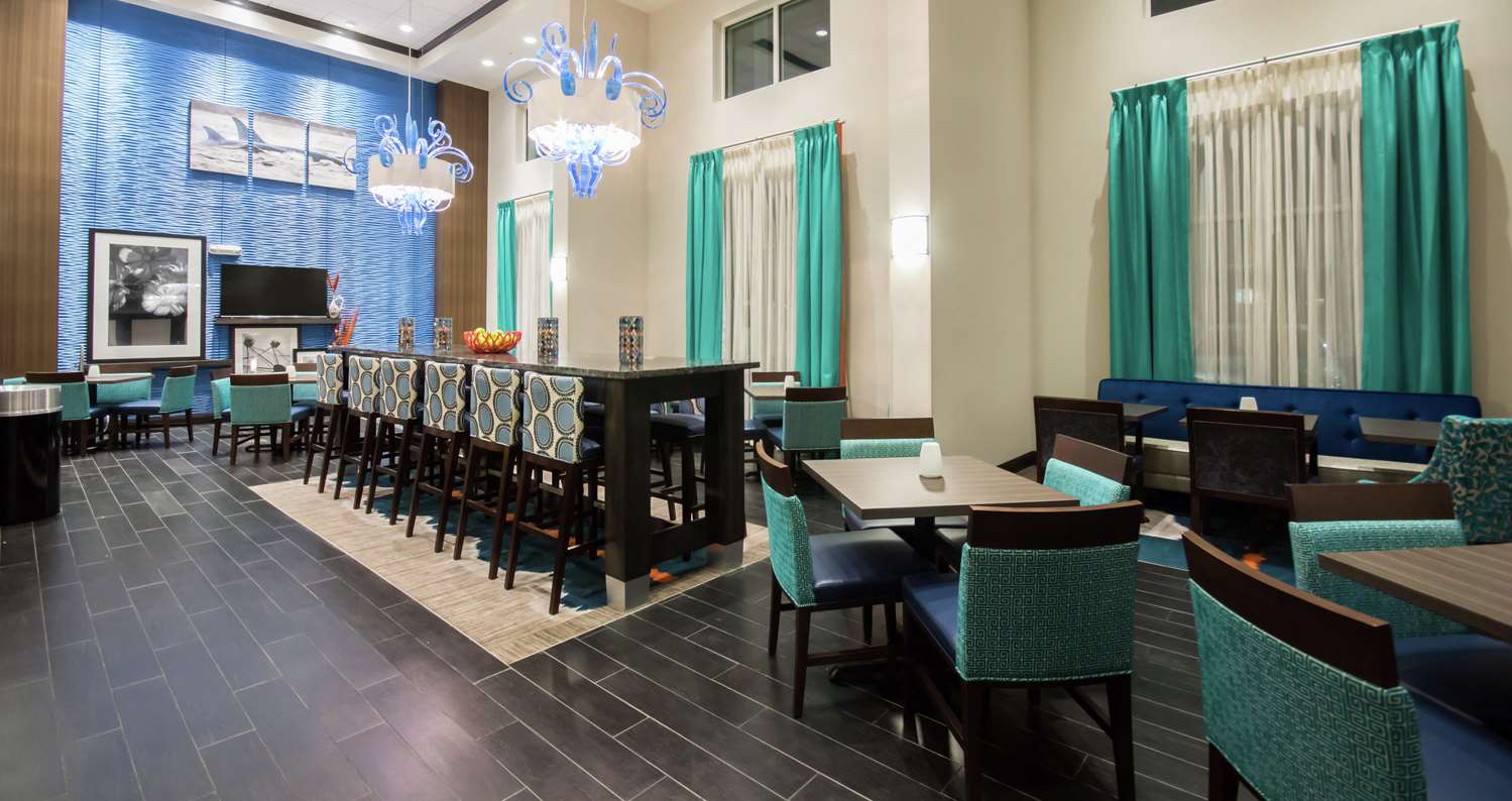 hampton inn and suites orlando at seaworld
