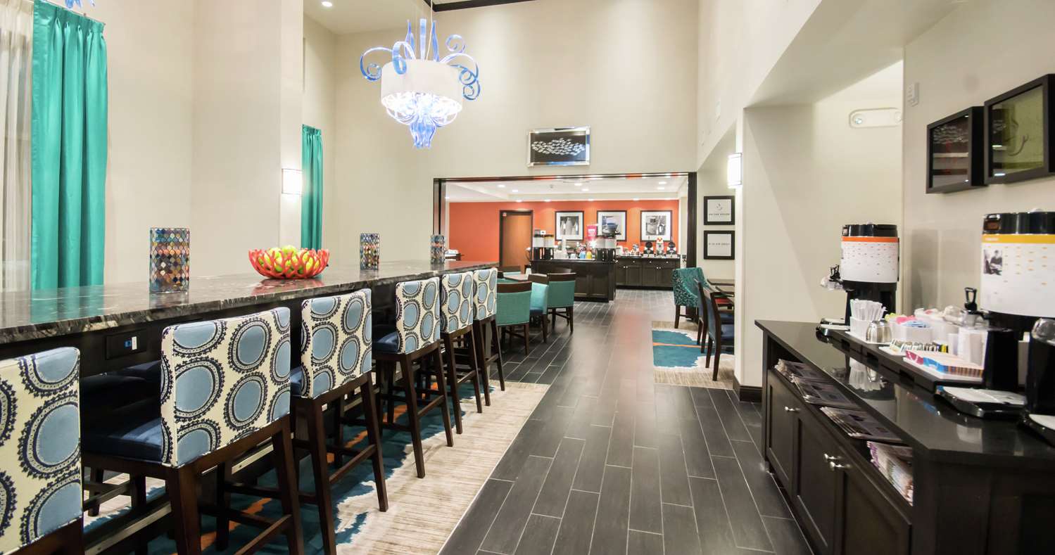 hampton inn and suites orlando at seaworld