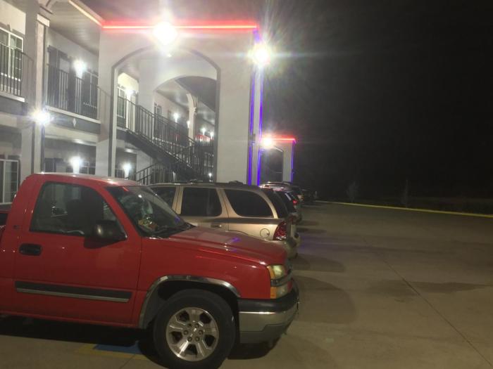 muskogee inn and suites