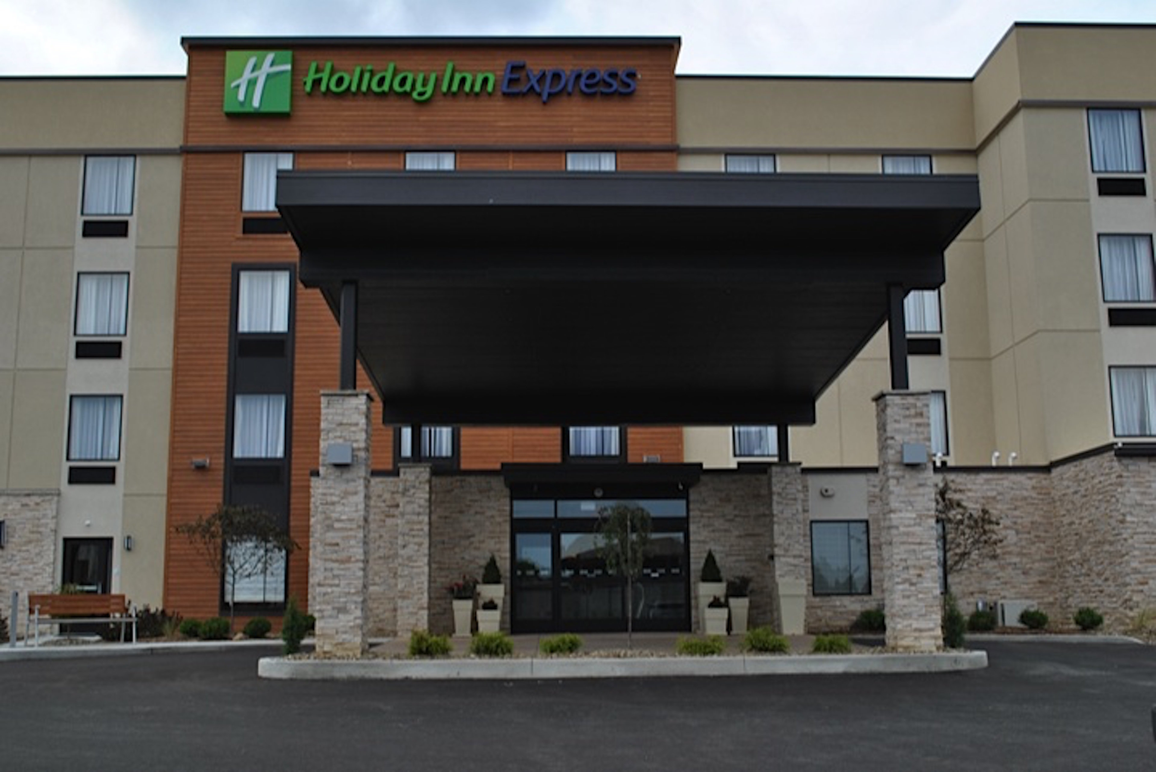 holiday inn express salem by ihg