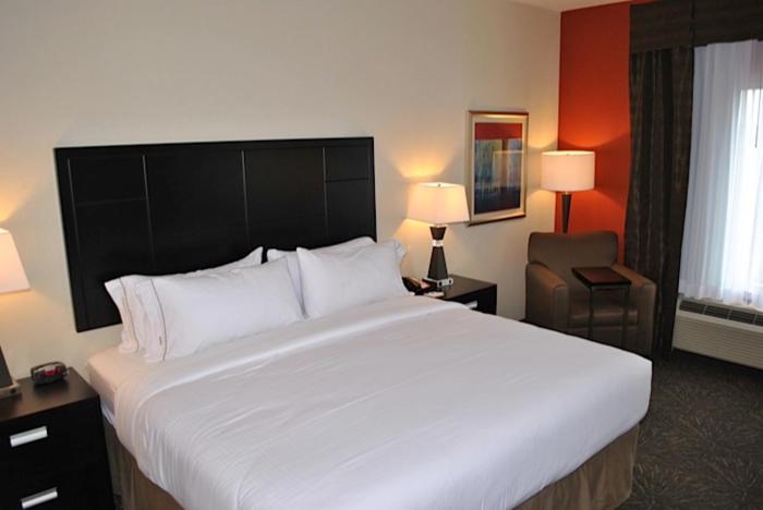 holiday inn express salem by ihg