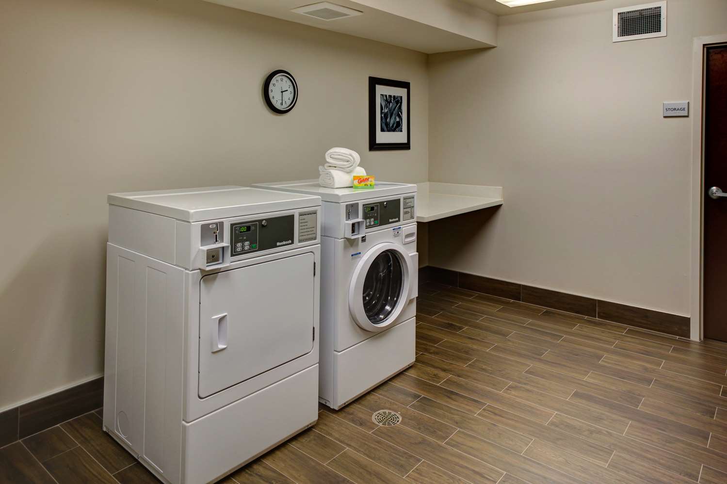 hampton inn and suites columbus