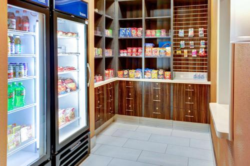 hampton inn and suites columbus