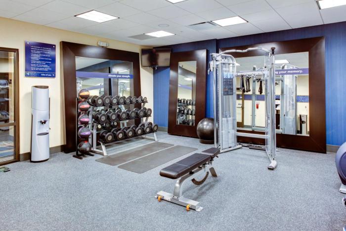 hampton inn and suites columbus
