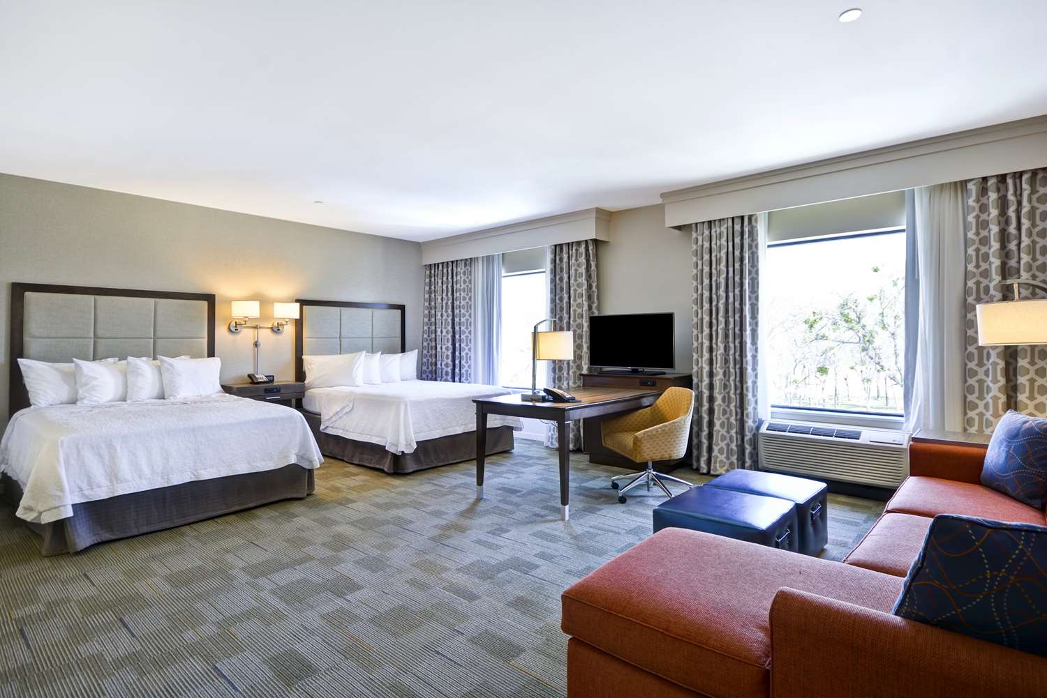 hampton inn and suites dallas plano east
