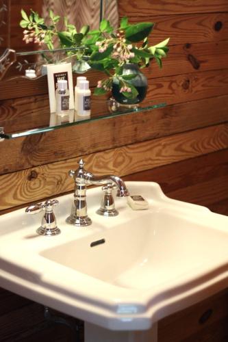 lake rabun hotel and restaurant