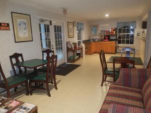 Americas Best Value Inn Winnsboro, Sc,Ridgeway>>Columbia,2 star