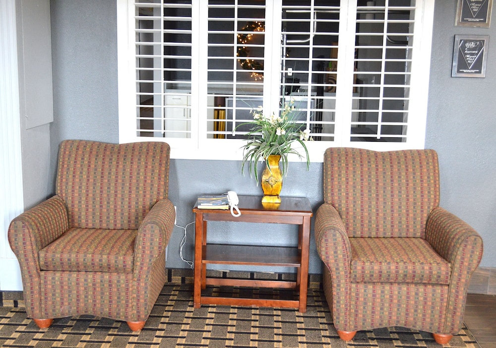 americas best value inn and suites st cloud
