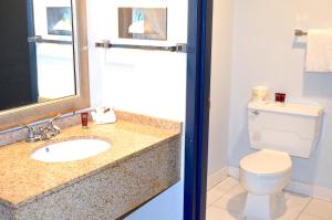 americas best value inn and suites st cloud