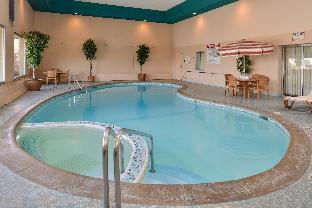 americas best value inn and suites st cloud