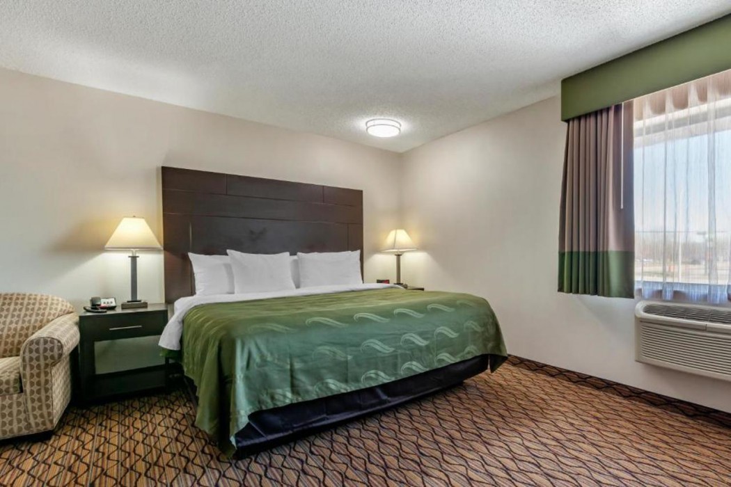 quality inn new london