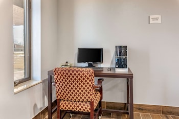 quality inn new london