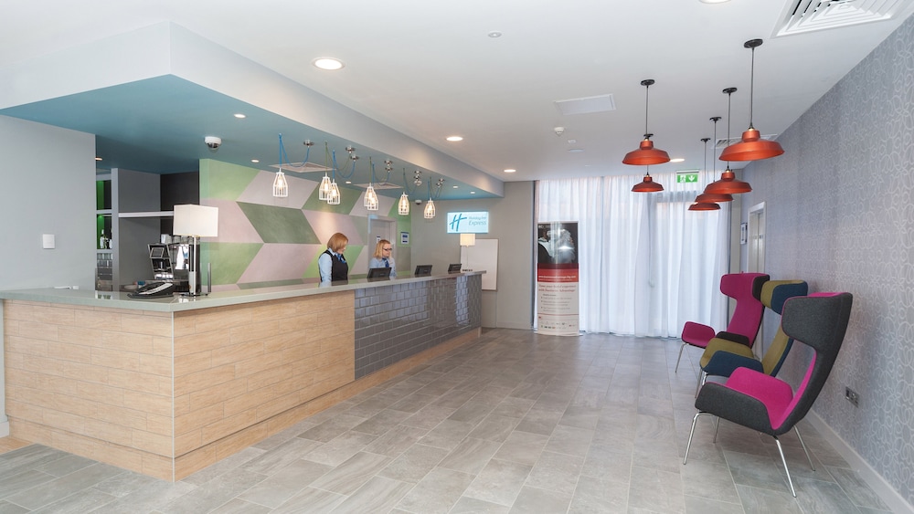 holiday inn express aberdeen airport by ihg