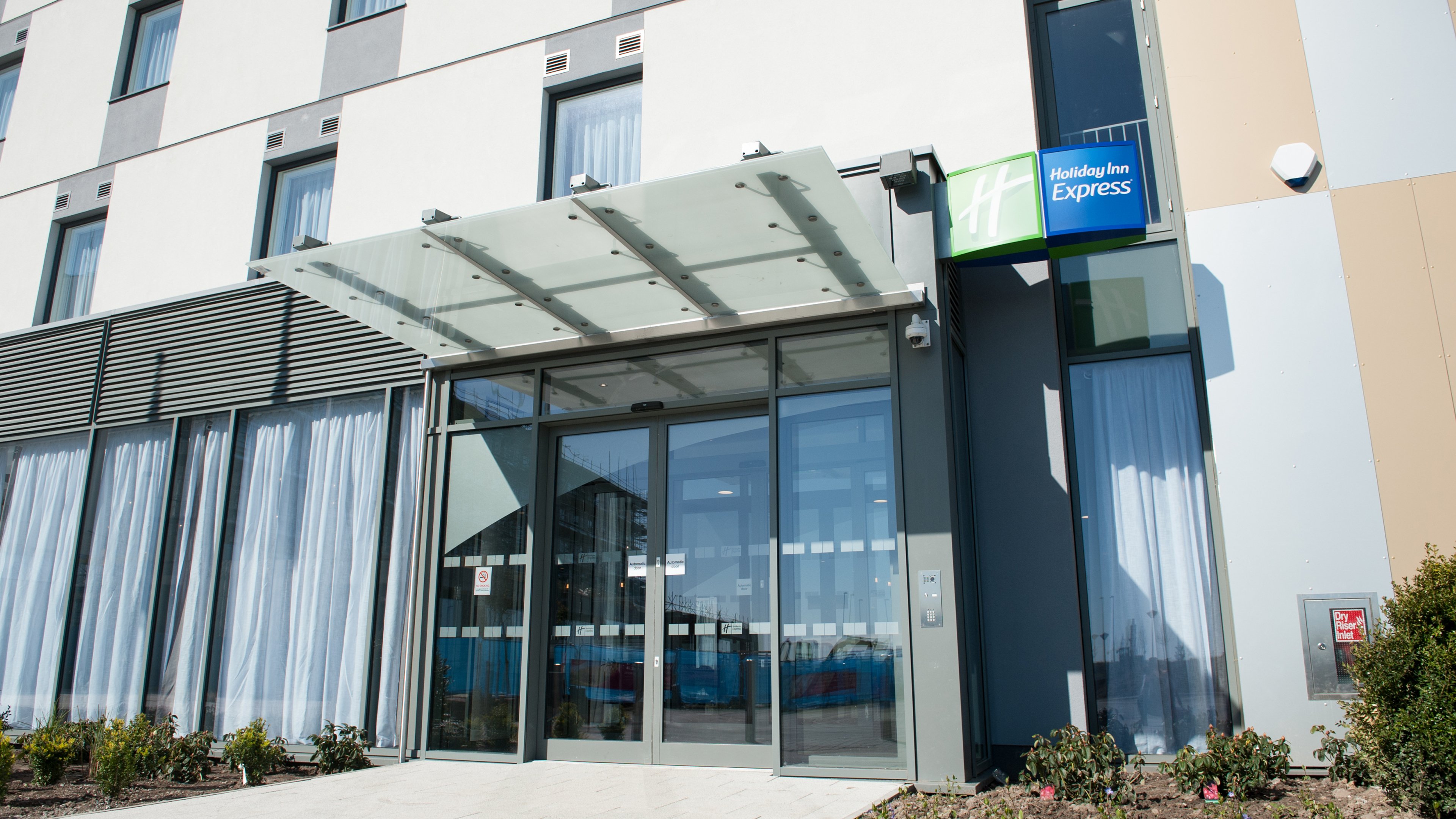 holiday inn express aberdeen airport by ihg