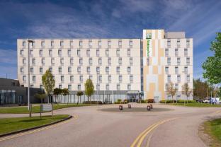 holiday inn express aberdeen airport by ihg