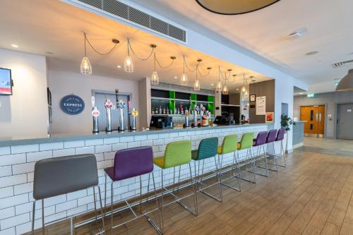 holiday inn express aberdeen airport by ihg