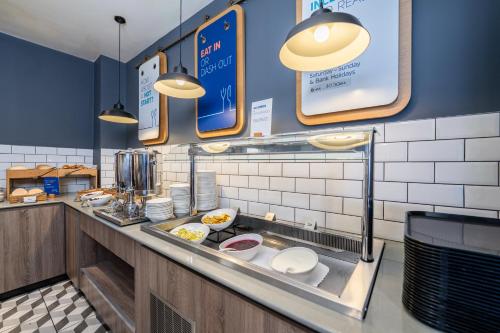 holiday inn express aberdeen airport by ihg