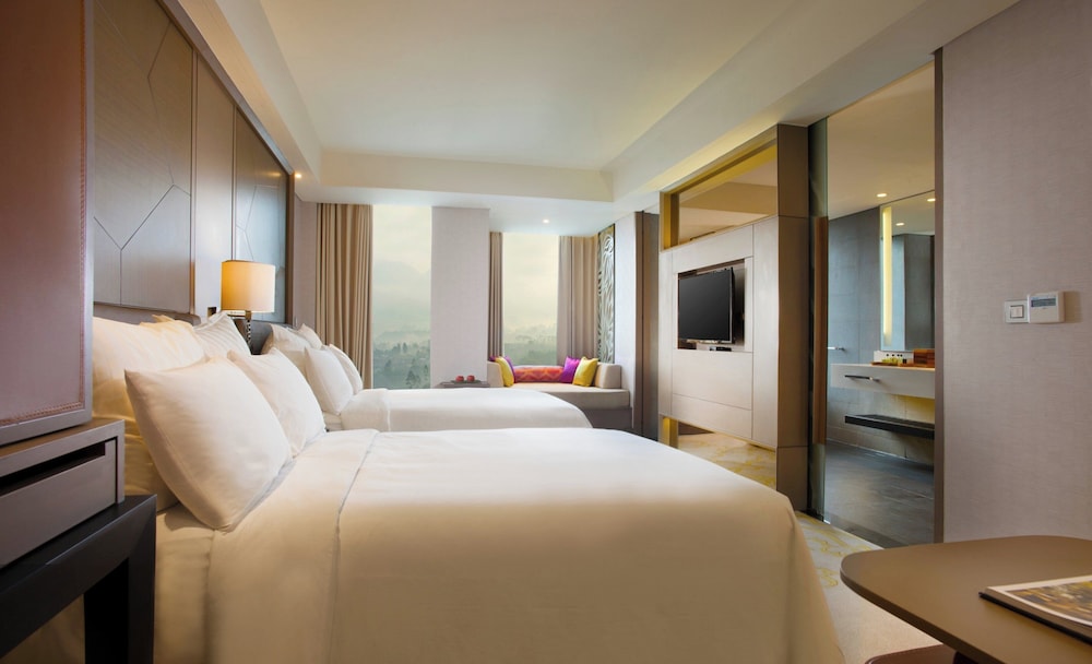 intercontinental bandung dago pakar by ihg