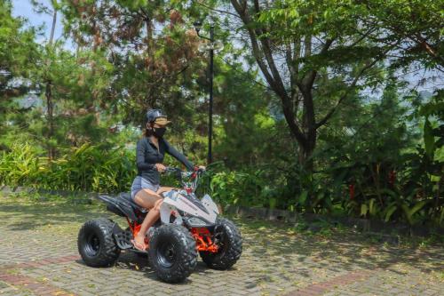 intercontinental bandung dago pakar by ihg