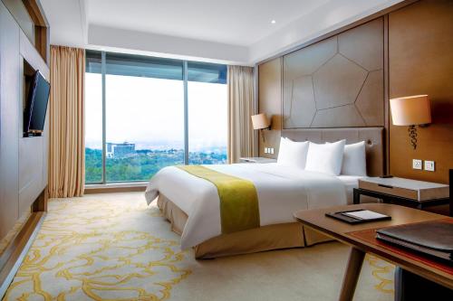 intercontinental bandung dago pakar by ihg