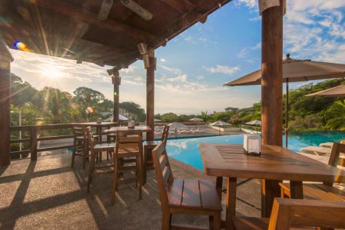 la cruz de huanacaxtle