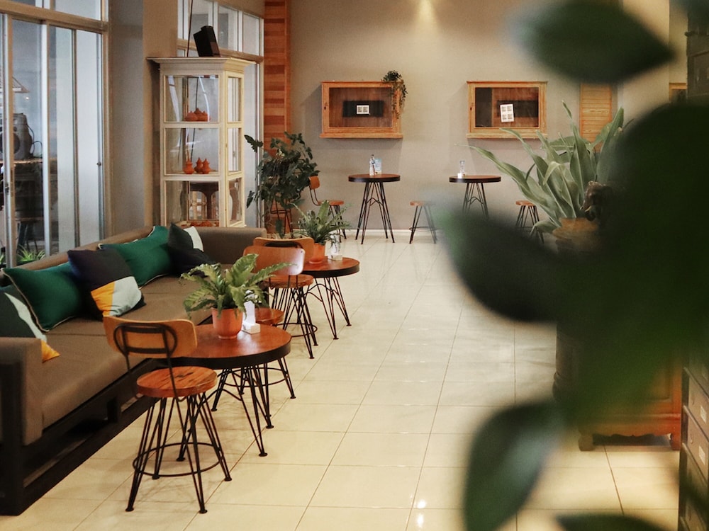 irest ao nang krabi hostel