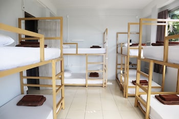 irest ao nang krabi hostel