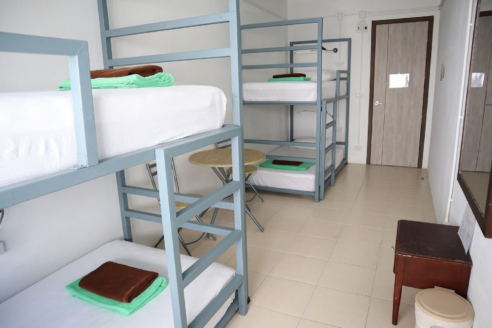 irest ao nang krabi hostel