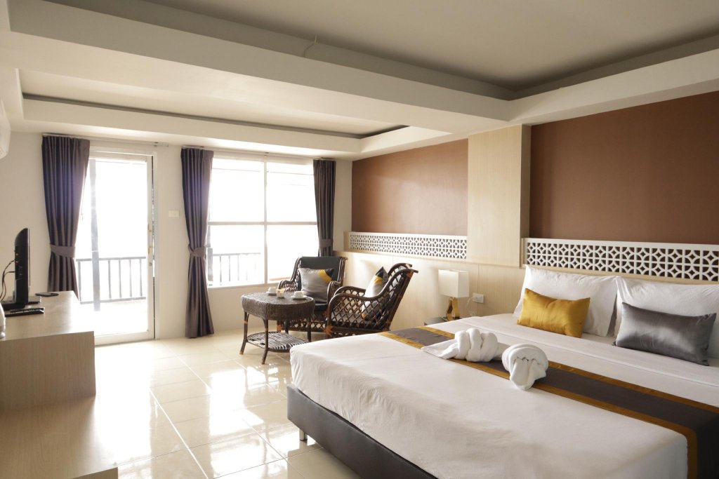 irest ao nang krabi hostel