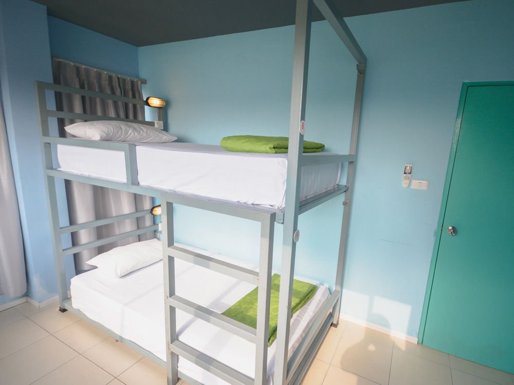 irest ao nang krabi hostel