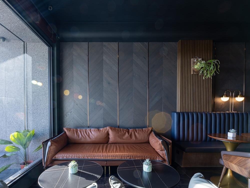 kenting sea wall 130