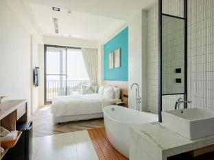 kenting sea wall 130