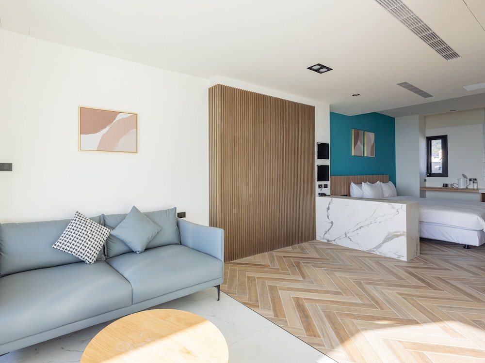 kenting sea wall 130