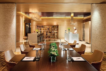 Jw Marriott Hotel Chandigarh,Sector 35,5 star