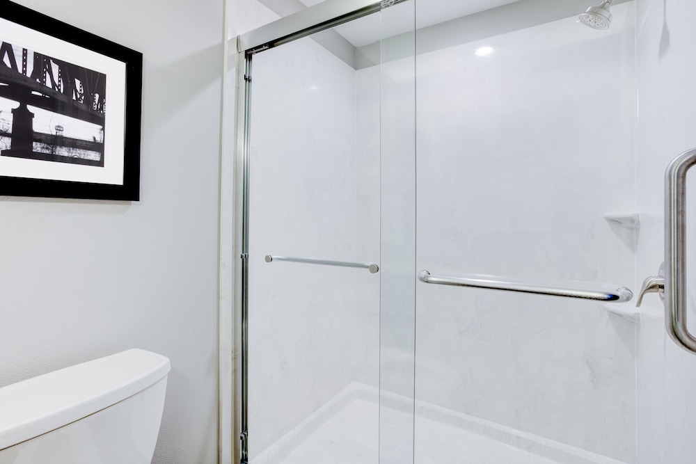 holiday inn hotel and suites lafayette north by ihg