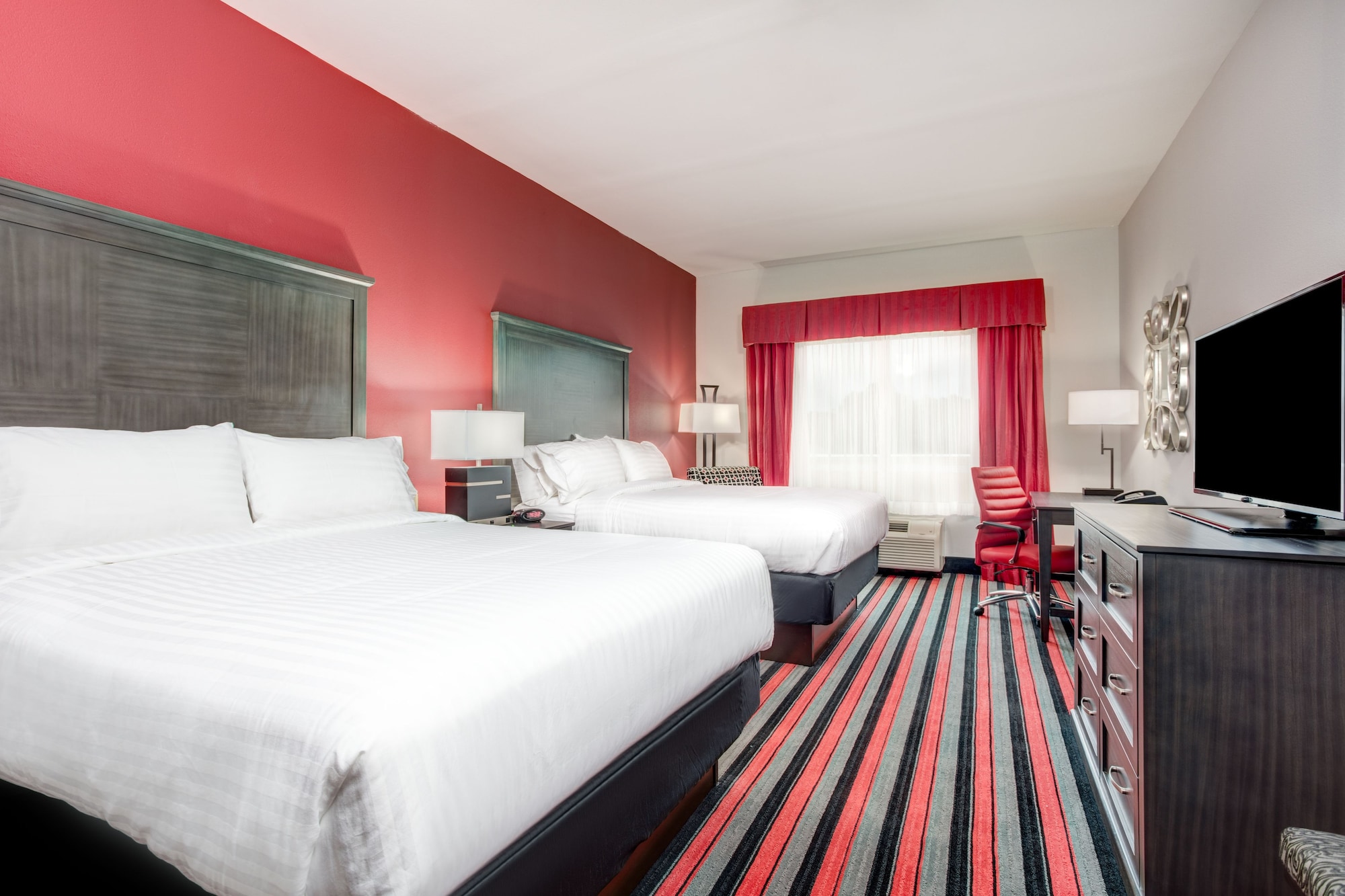 holiday inn hotel and suites lafayette north by ihg