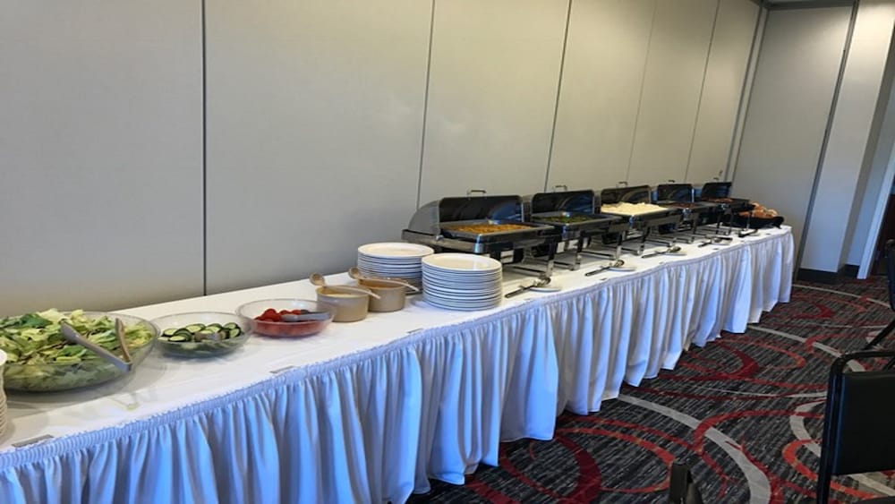 holiday inn hotel and suites lafayette north by ihg