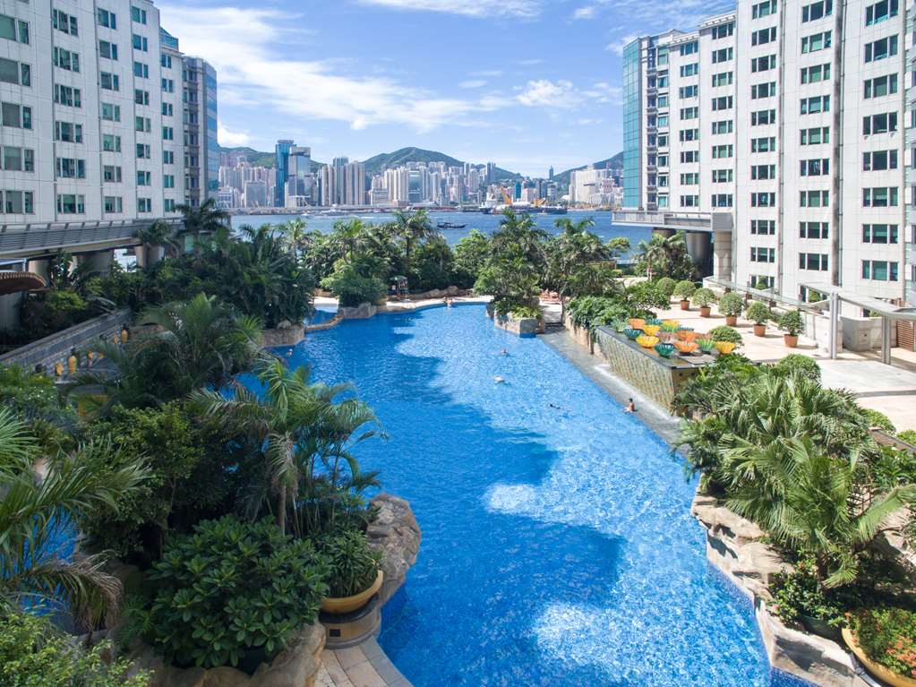 kowloon harbourfront hotel