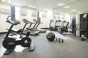 ibis one central hotel